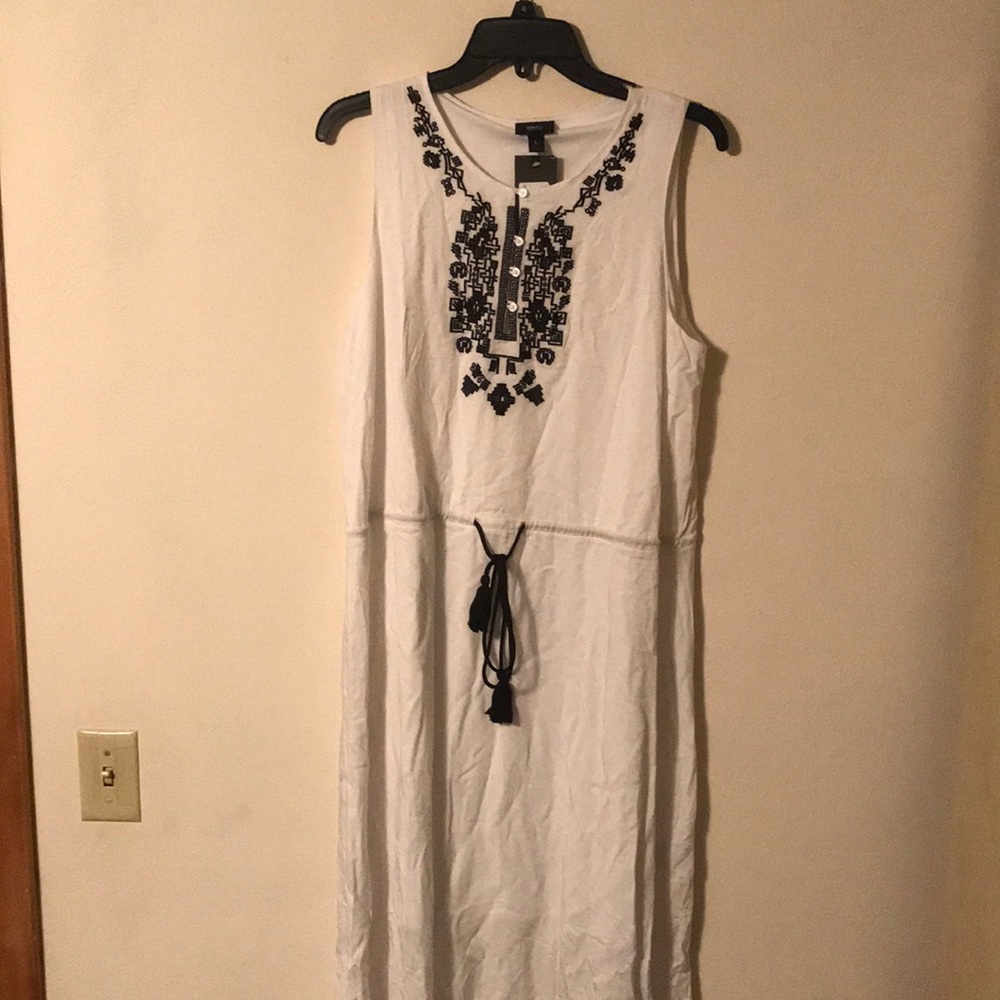 New White & Black Maxi Dress Size Large